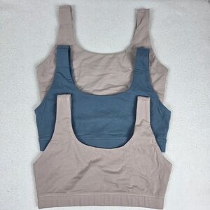 Quince Sports Bra Women's Size Small Beige Blue 3 Pack Athleisure Yoga Gym